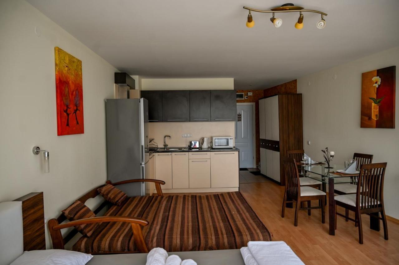 Panorama Fort Beach, Фамилно студио Deluxe Свети-Влас Экстерьер фото