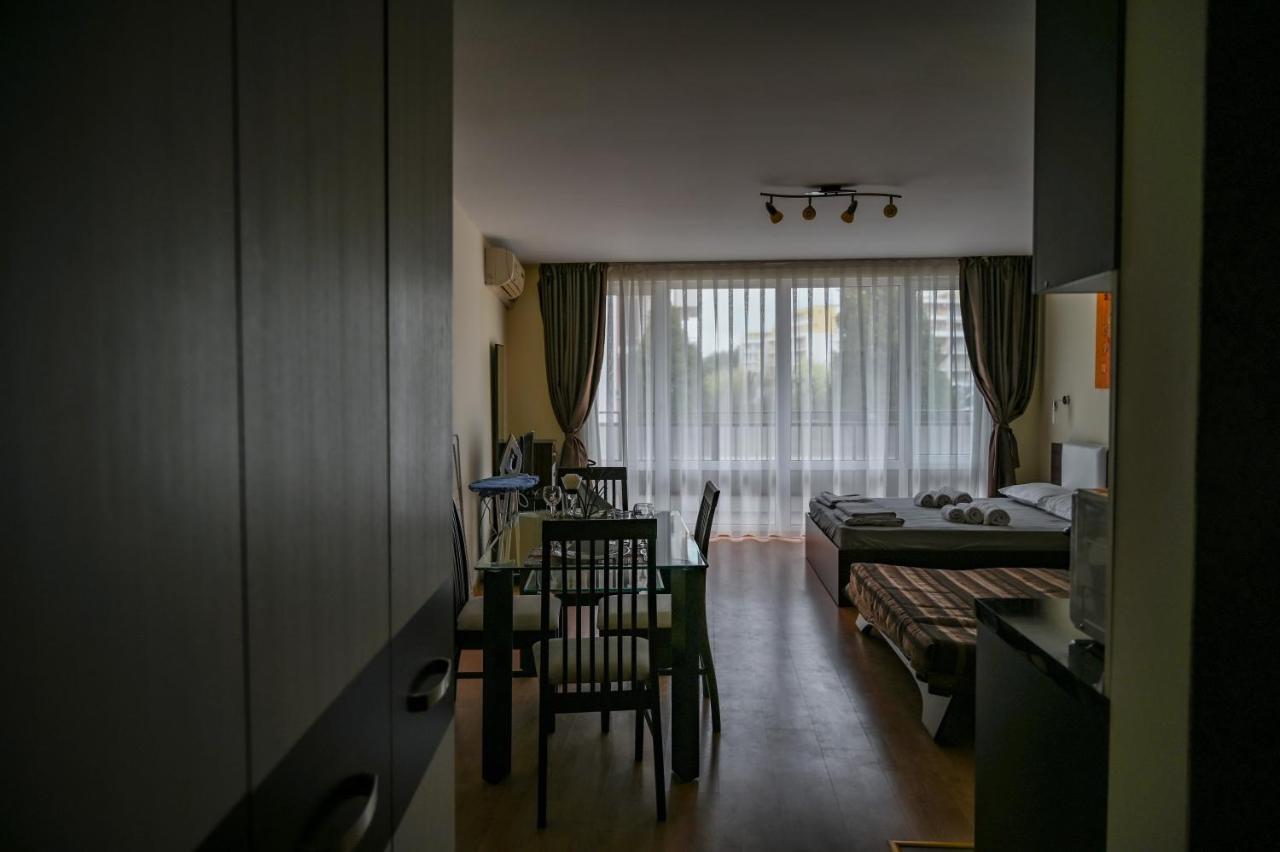 Panorama Fort Beach, Фамилно студио Deluxe Свети-Влас Экстерьер фото