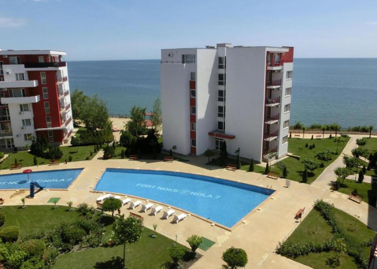 Panorama Fort Beach, Фамилно студио Deluxe Свети-Влас Экстерьер фото