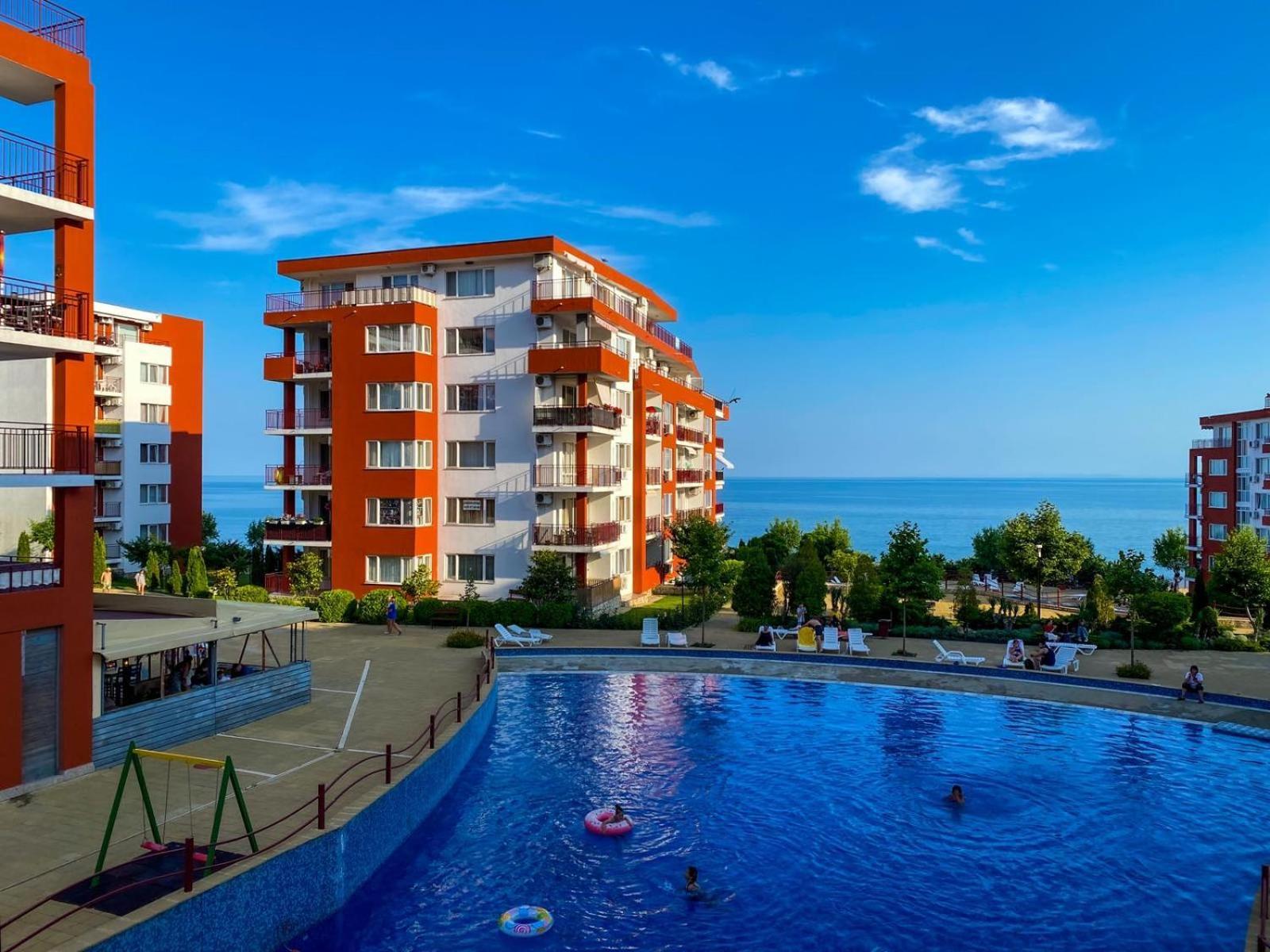 Panorama Fort Beach, Фамилно студио Deluxe Свети-Влас Экстерьер фото